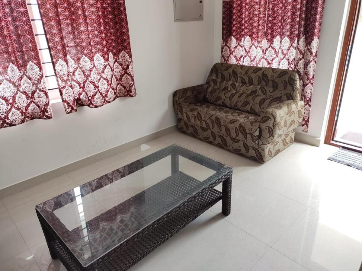 Fully Furnished 3Bhk 2 Floor Villa Ангамали Экстерьер фото